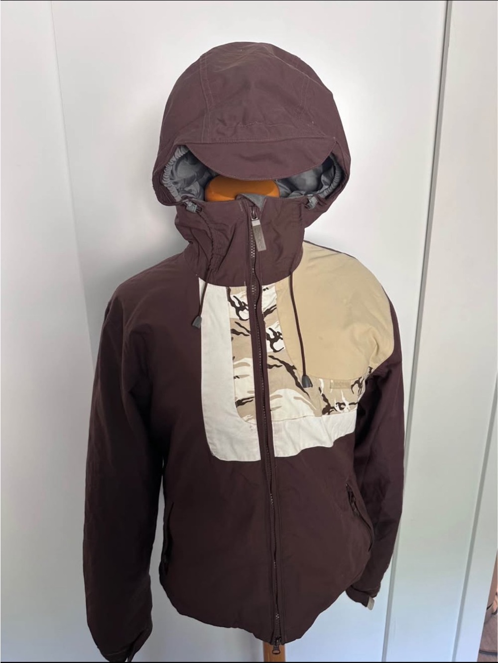 Vintage west bench basecamp women’s snow jacket